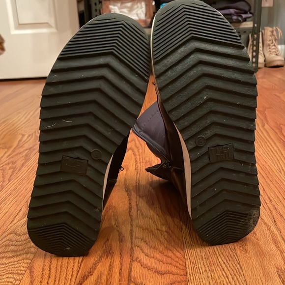 ❄️ Winter Boots 🥶 - Picture 8 of 9